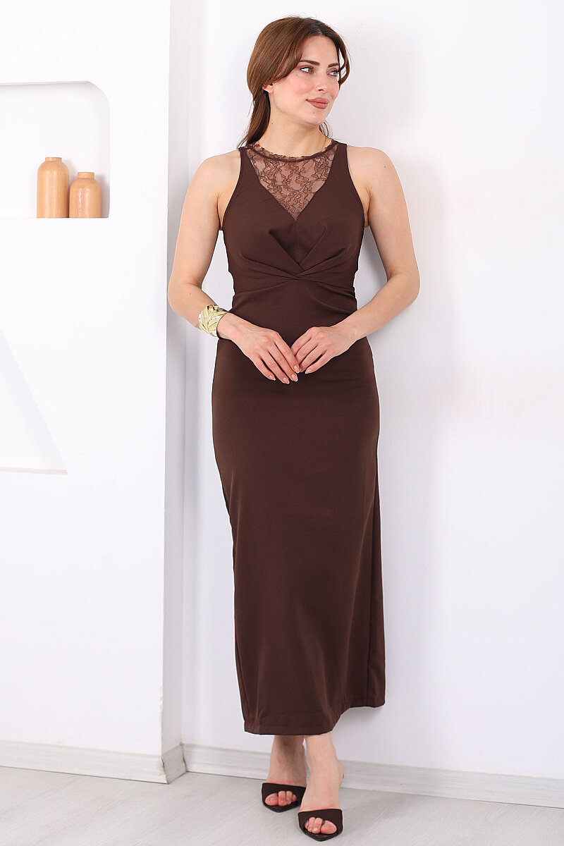 Halter Yaka Dantel Detaylı Kahverengi Kadın Midi Elbise - 5