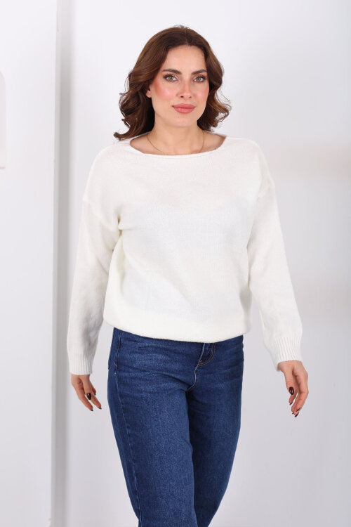 Havuz Yaka Beyaz Kadın Triko Kazak - 4