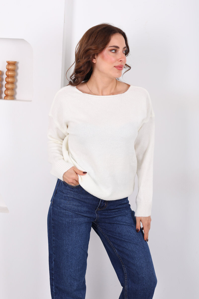 Havuz Yaka Beyaz Kadın Triko Kazak - 3