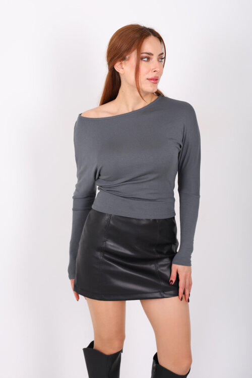 Havuz Yaka Yarasa Kol Antrasit Kadın Bluz - 4