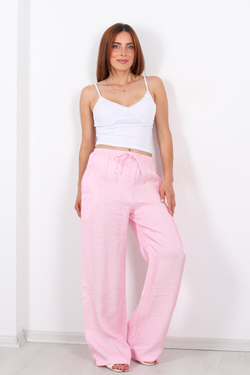 İnce Kemerli Parlak Pembe Kadın Saten Pantolon - 3