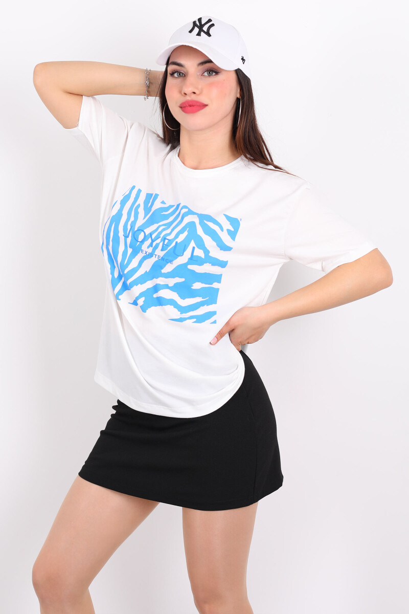 JoyFul Yazılı Mavi Yaprak Baskılı Beyaz Kadın T-shirt - 3