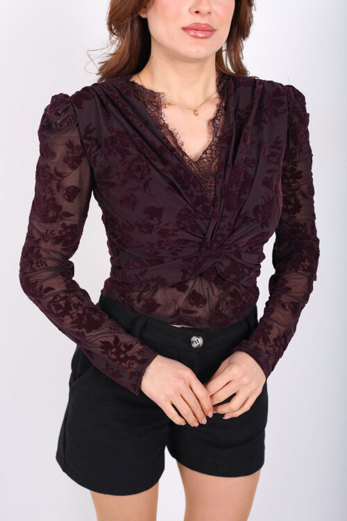 Kadife Desenli Güpürlü Kruvaze Yaka Kadın Mor Tül Bluz - Berox (1)