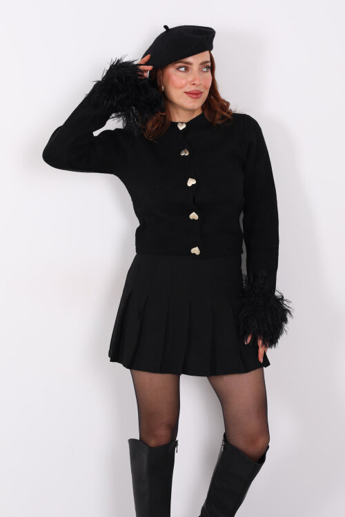 Kalp Düğmeli Kolu Püsküllü Triko Siyah Kadın Hırka - Berox