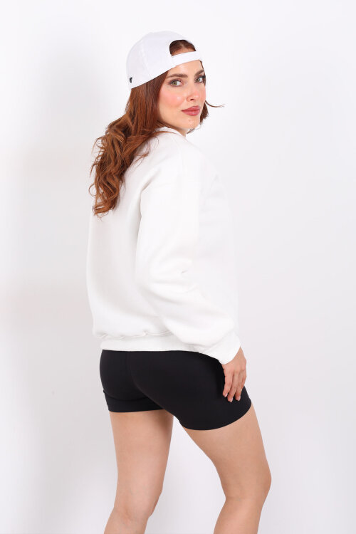 Kalp Nakışlı Beyaz Kadın Sweatshirt - 5