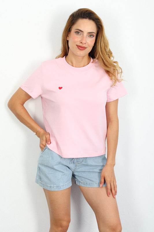 Kalp Nakışlı Bisiklet Yaka Basic Pembe Kadın T-Shirt - 1