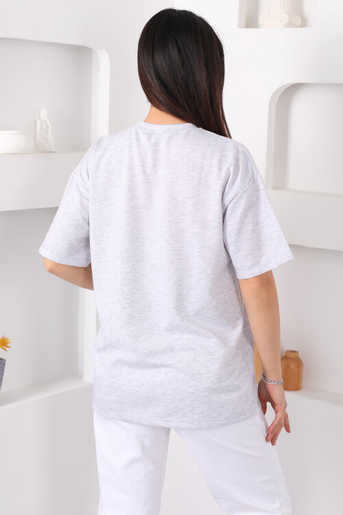 Kalp Nakışlı Bisiklet Yaka Oversize Gri Melanj Kadın T-Shirt - 6