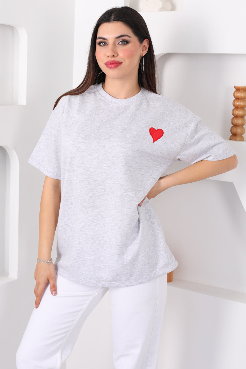 Kalp Nakışlı Bisiklet Yaka Oversize Gri Melanj Kadın T-Shirt - 5