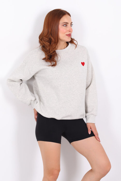 Kalp Nakışlı Gri Kadın Sweatshirt - 4