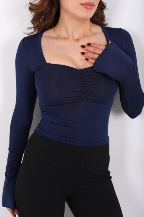 Kalp Yaka İspanyol Kol Kadın Lacivert Bluz - Berox (1)
