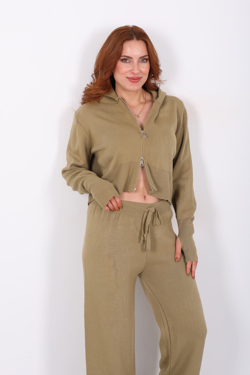 Kapüşonlu Parmak Geçirmeli Haki Kadın Triko Takım - 3