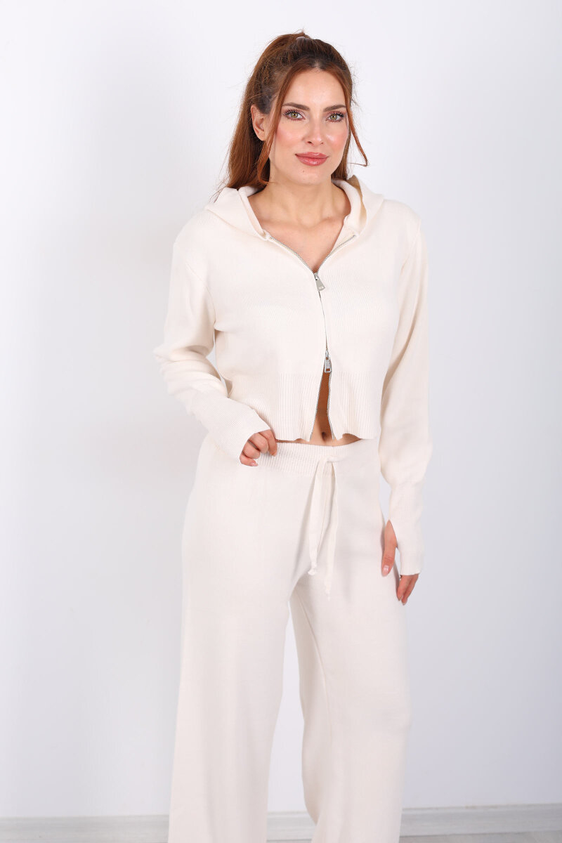 Kapüşonlu Parmak Geçirmeli Krem Kadın Triko Takım - 6