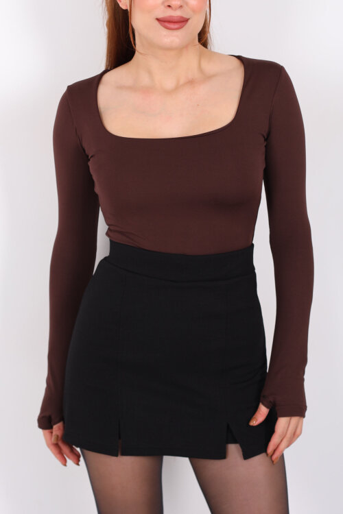 Kare Yaka Acı Kahve Kadın Sandy Bluz - Berox (1)