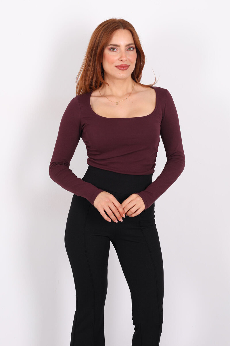 Kare Yaka Büzgülü Bordo Kadın Bluz - 1