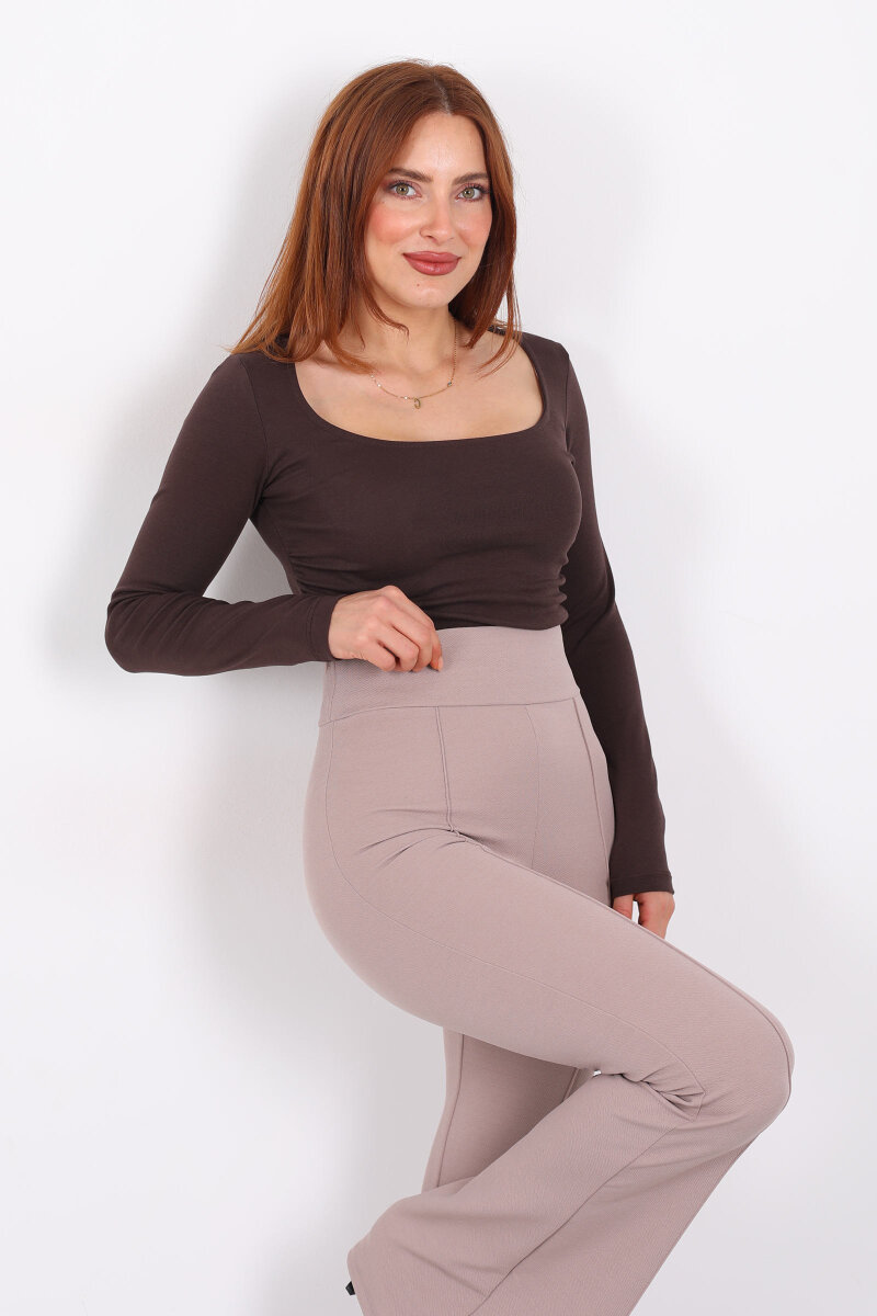 Kare Yaka Büzgülü Kahverengi Kadın Bluz - 4