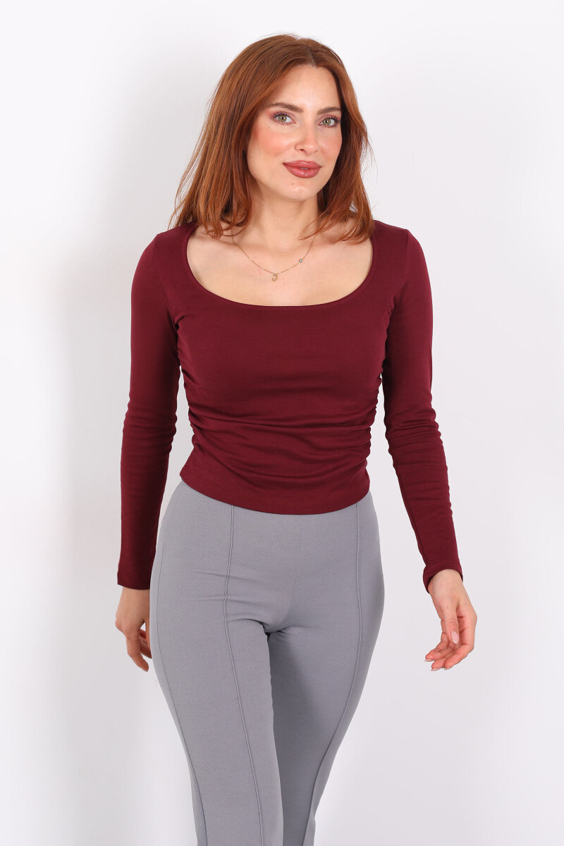 Kare Yaka Büzgülü Kırmızı Kadın Bluz - 6