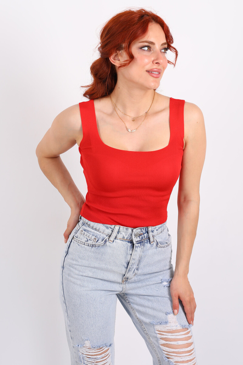 Kare Yaka Kalın Askılı Kırmızı Kadın Triko Crop - 3