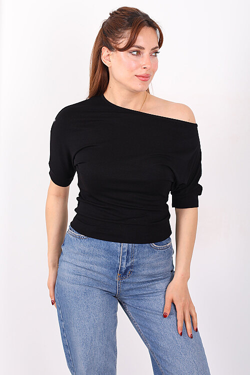 Kayık Yaka Beli Kemerli Yarasa Kol Siyah Kadın Bluz 