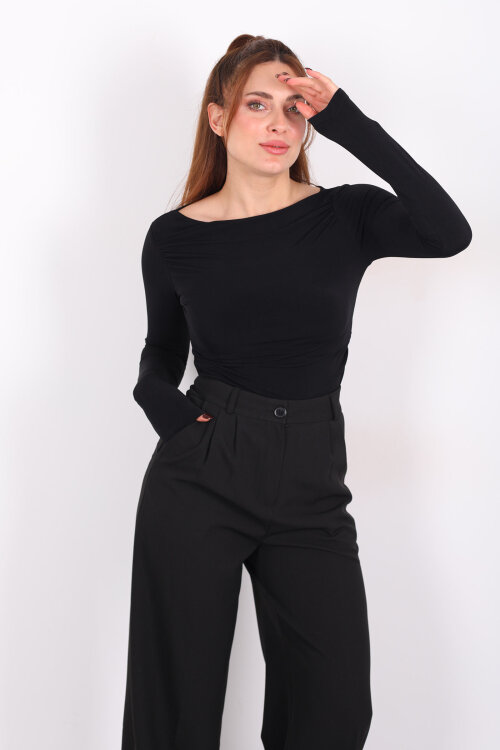 Kayık Yaka Omuz Ve Bel Büzgülü Siyah Kadın Sandy Bluz - 3