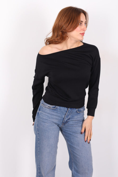 Kayık Yaka Siyah Kadın Bluz - 3