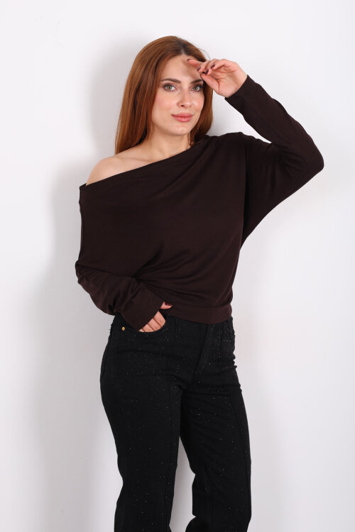 Kayık Yaka Yarasa Kol Acı Kahve Kadın Bluz - Berox