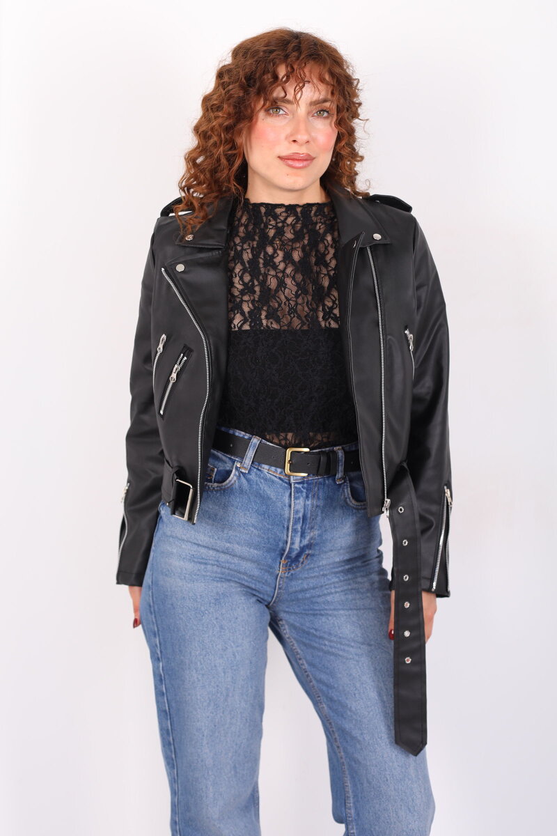 Kemer Detaylı Fermuarlı Kadın Siyah Deri Ceket - 4