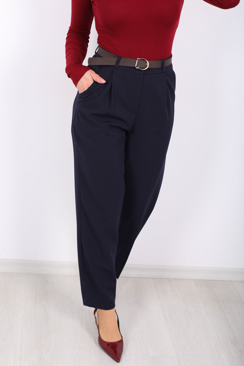 Kemerli Pile Detaylı Lacivert Kadın Havuç Pantolon - 2