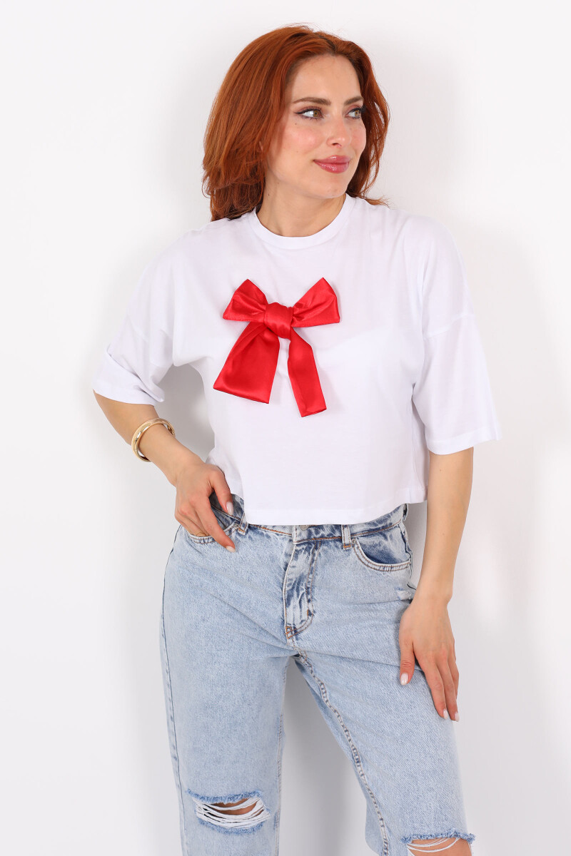 Kırmızı Kurdeleli Bisiklet Yaka Oversize Kadın T-Shirt - 4