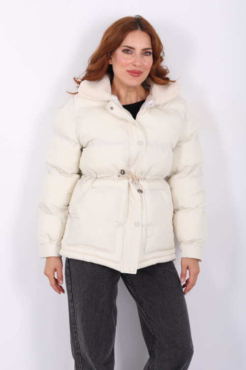 Kıvırcık Yaka Detaylı Krem Kadın Şişme Mont - 6