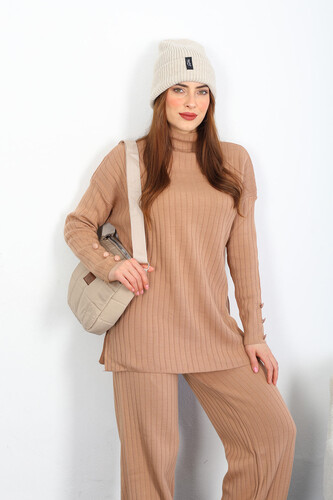 Kol Süs Düğmeli Bol Paça Bej Kadın Triko Takım - Berox (1)
