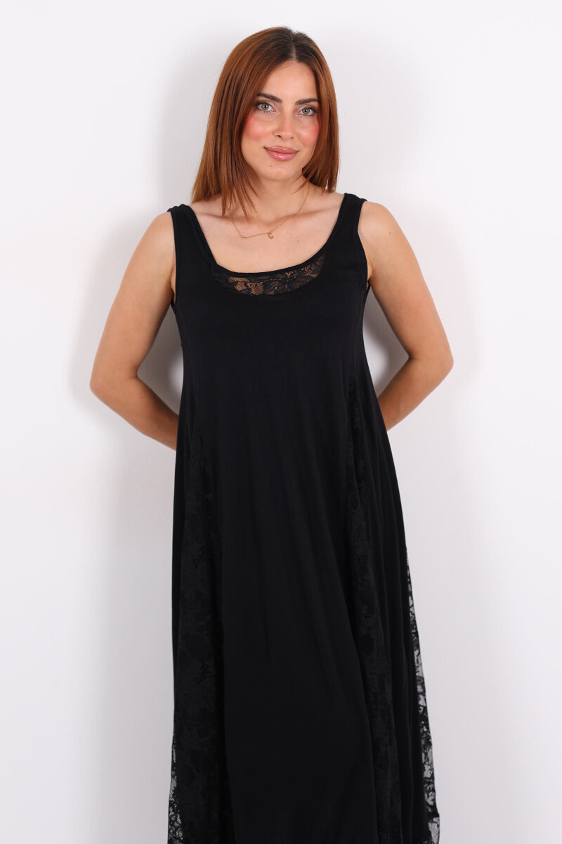 Kolsuz Dantel Detaylı Astarlı Siyah Kadın Elbise - 3