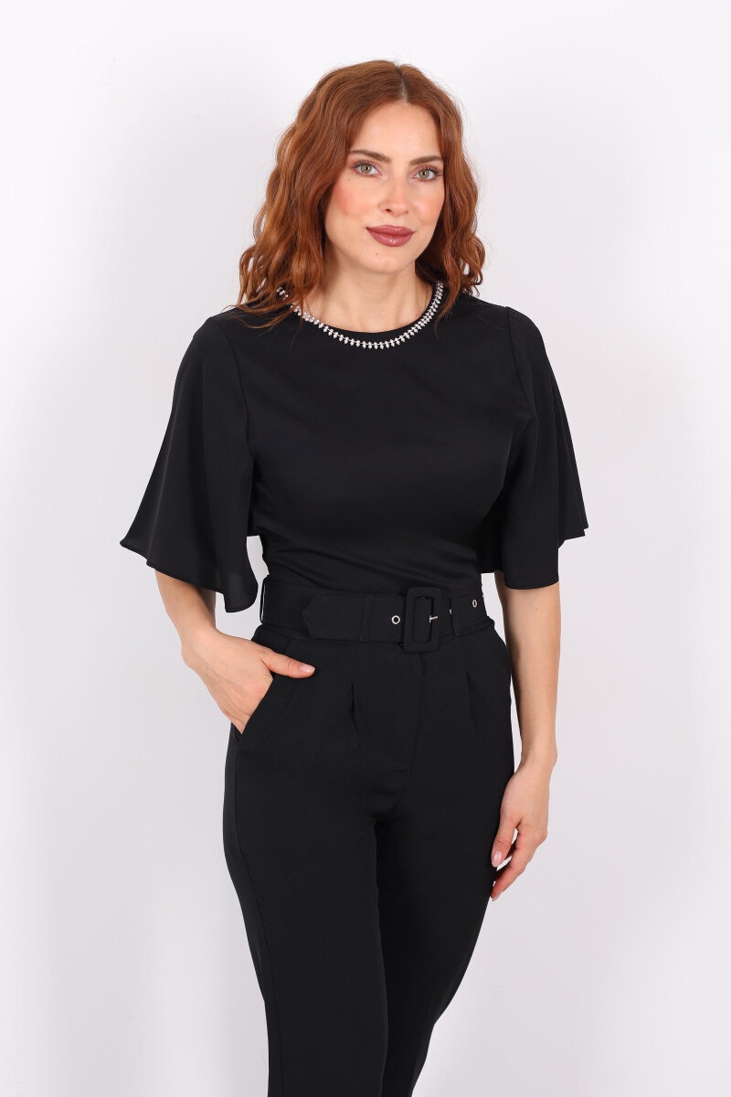 Kolye Detaylı Beli Lastikli Yarasa Kol Siyah Kadın Saten Bluz - 1