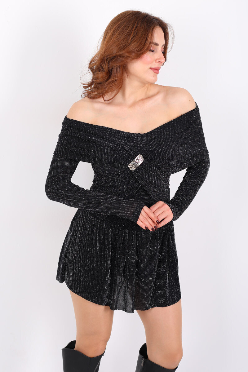 Kruvaze Yaka Aksesuarlı Siyah Kadın Simli Bluz - 7