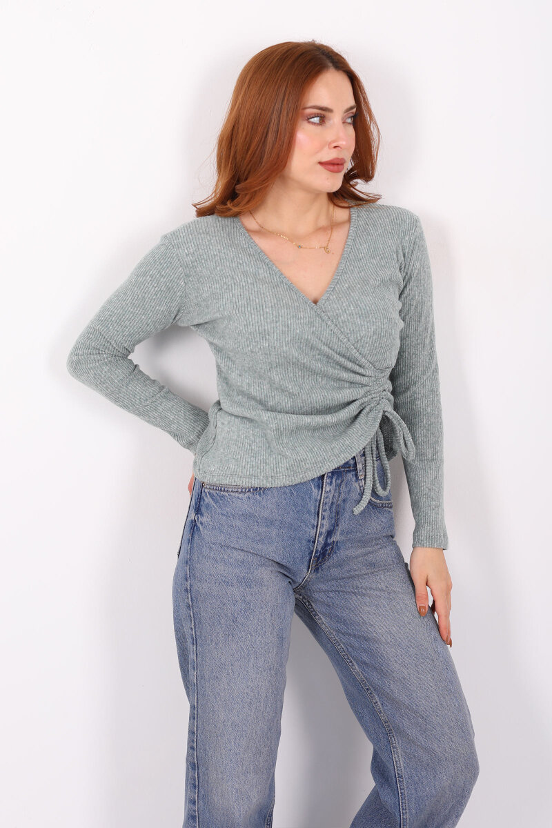 Kruvaze Yaka Büzgü Detaylı Yumoş Triko Haki Kadın Bluz - 4