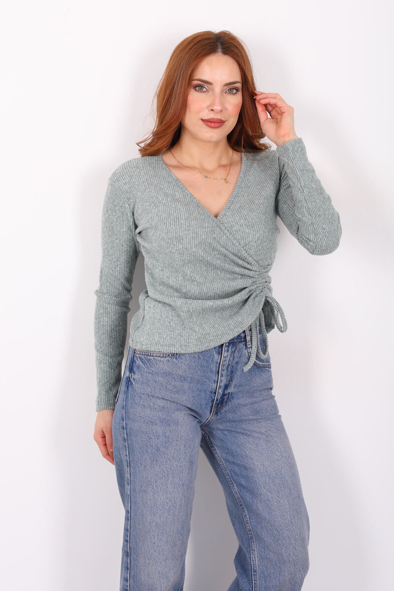 Kruvaze Yaka Büzgü Detaylı Yumoş Triko Haki Kadın Bluz - 3