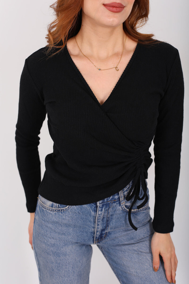 Kruvaze Yaka Büzgü Detaylı Yumoş Triko Siyah Kadın Bluz - 2