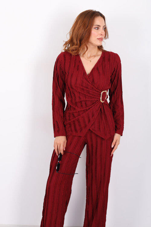 Kruvaze Yaka Fırfırlı Toka Detaylı Bordo Kadın Takım - Berox