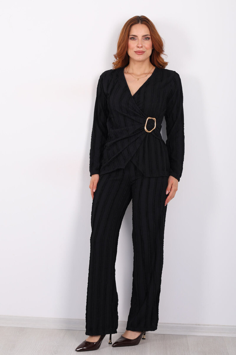 Kruvaze Yaka Fırfırlı Toka Detaylı Siyah Kadın Takım - 6