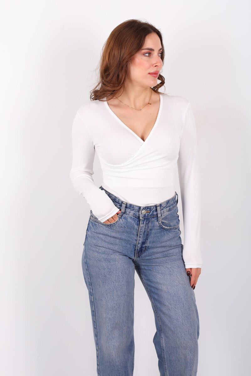 Kruvaze Yaka Uzun Kol Beyaz Kadın Çıtçıtlı Body - 3