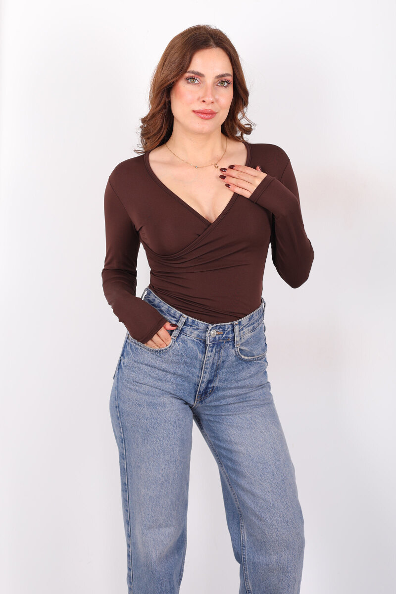Kruvaze Yaka Uzun Kol Kahverengi Kadın Çıtçıtlı Body - 3