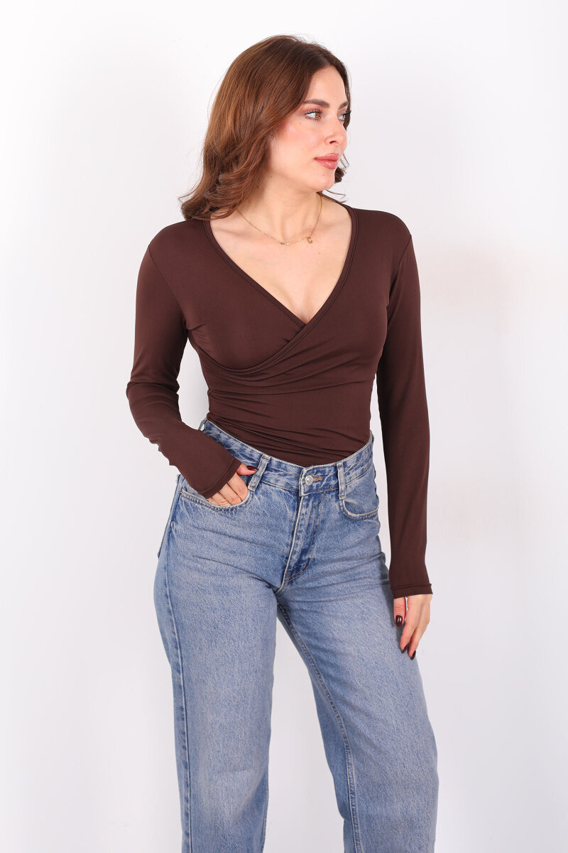 Kruvaze Yaka Uzun Kol Kahverengi Kadın Çıtçıtlı Body - 1