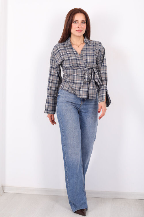 Kruvaze Yaka Yandan Bağlamalı Kadın Gri Ekose Gömlek - 4