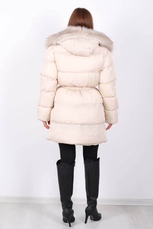 Kürk Detaylı Bağlamalı Krem Kadın Şişme Mont - 6