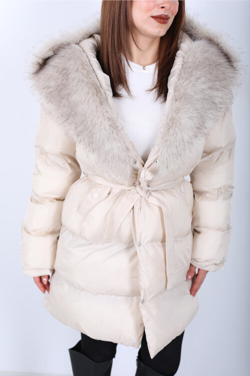 Kürk Detaylı Bağlamalı Krem Kadın Şişme Mont - Berox (1)