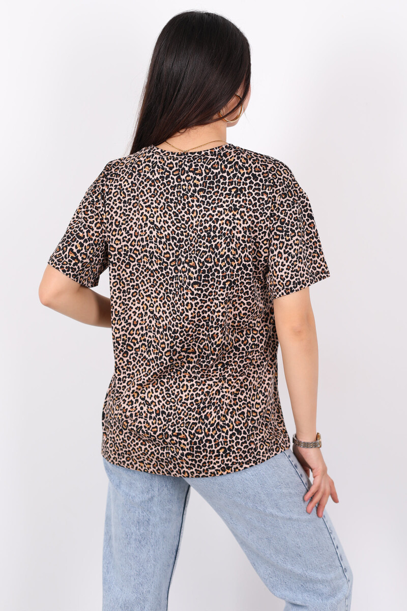Leopar Desenli Kısa Kol Siyah Kadın T-Shirt - 4