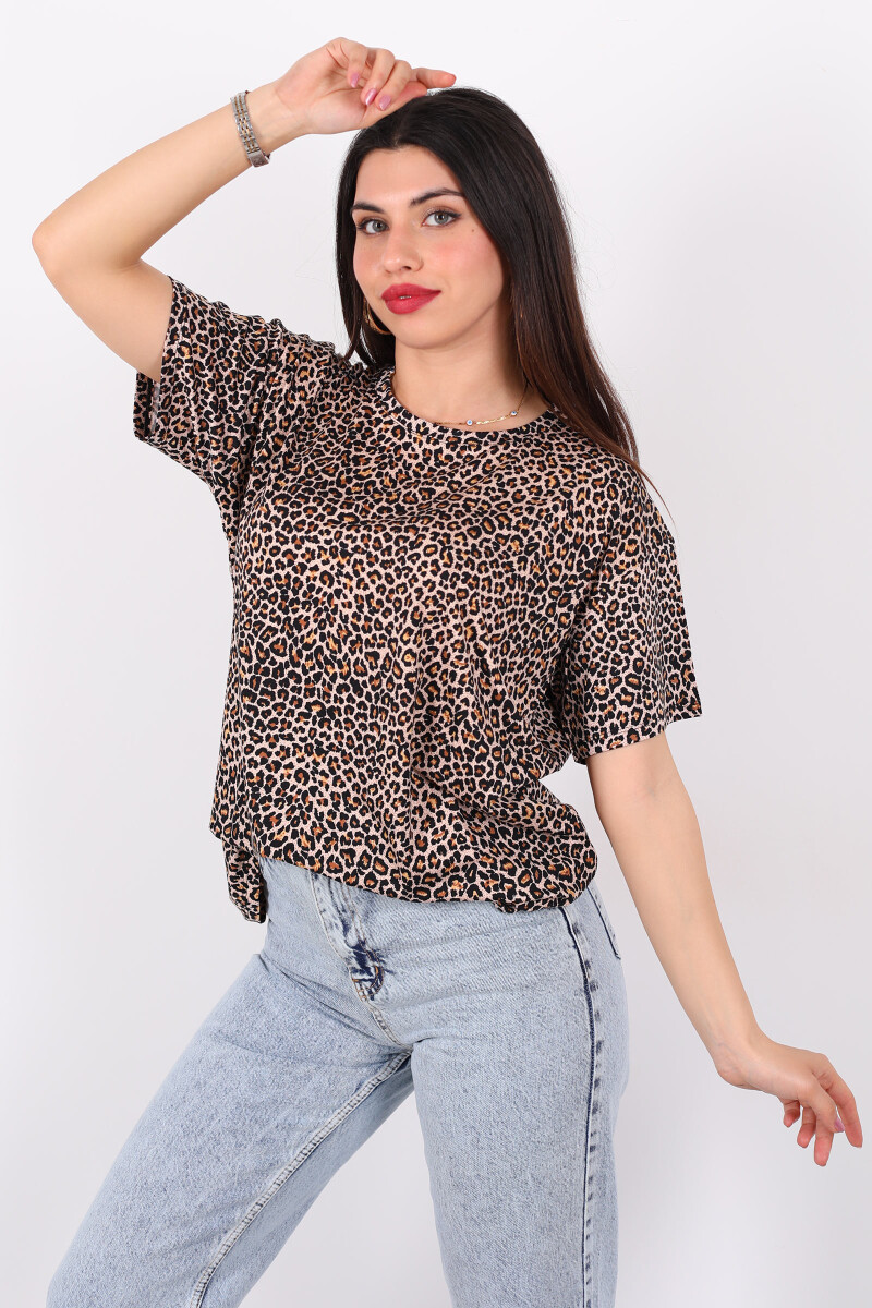 Leopar Desenli Kısa Kol Siyah Kadın T-Shirt - 1