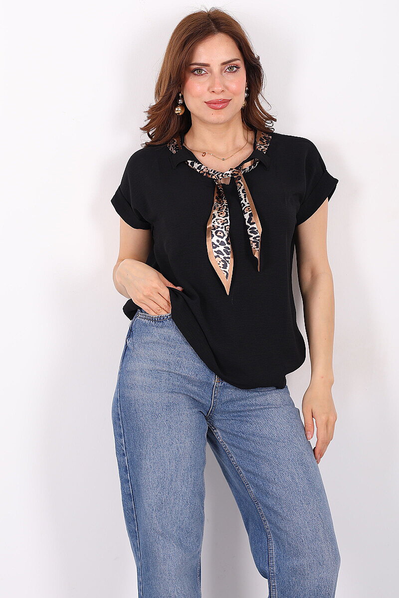 Leopar Fularlı V Yaka Kadın Siyah Bluz - 5