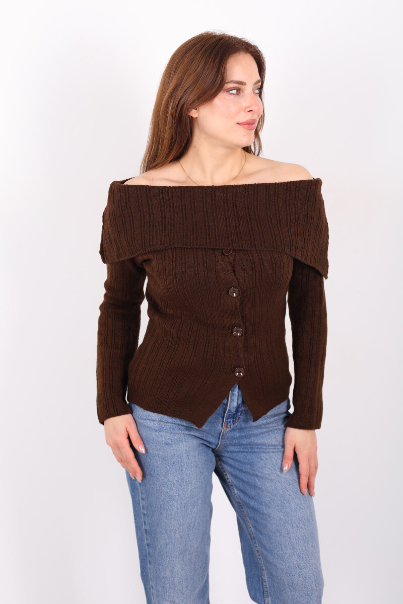 Madonna Yaka Düğmeli Kadın Kahverengi Triko Kazak - 1