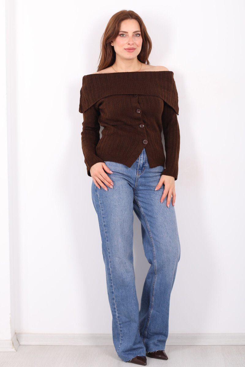 Madonna Yaka Düğmeli Kadın Kahverengi Triko Kazak - 3