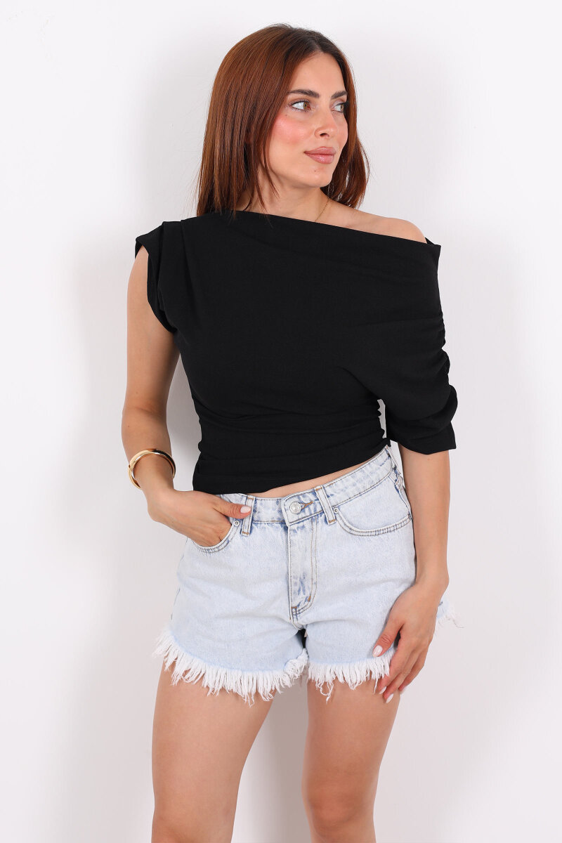Omuz Büzgülü Kayık Yaka Siyah Kadın Bluz - 1